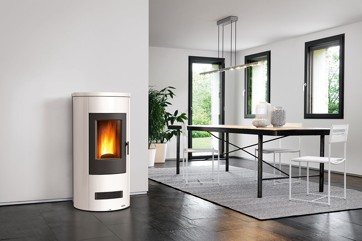 Piazzetta - P130T Pellet Heater Piazzetta-P130T-Bianco