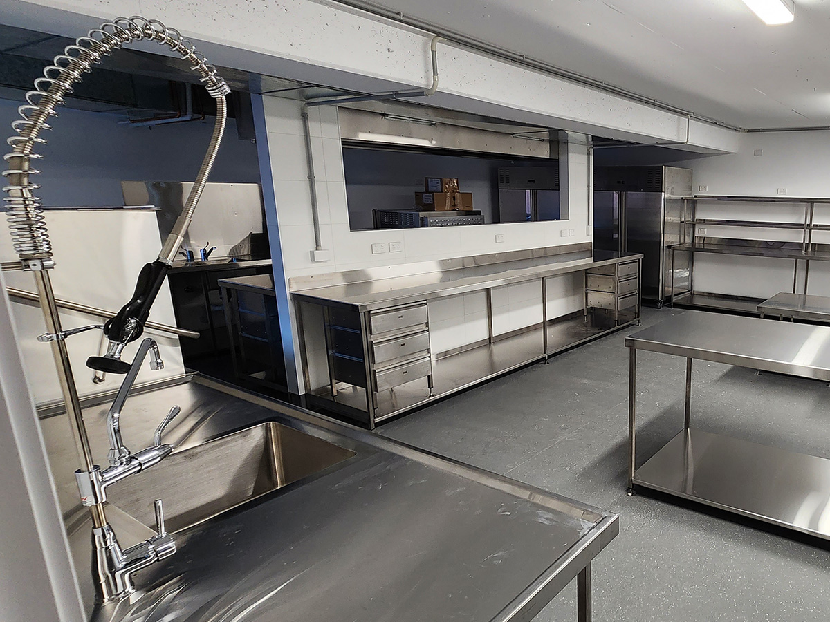 Stainless Steel Exhaust Hoods & Benches stainless-exhaust-hoods-benches-ss-img05