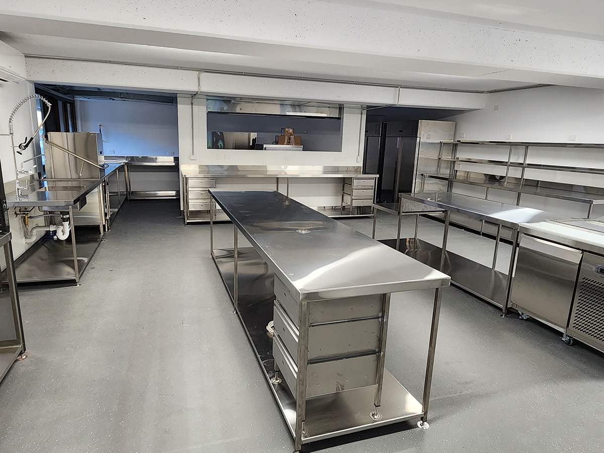 Stainless Steel Exhaust Hoods & Benches stainless-exhaust-hoods-benches-ss-img06